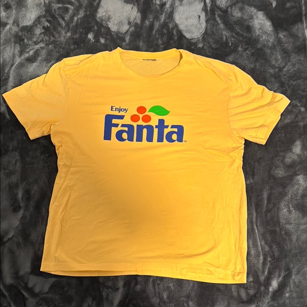 Yellow/Orange Fanta Graphic T-Shirt